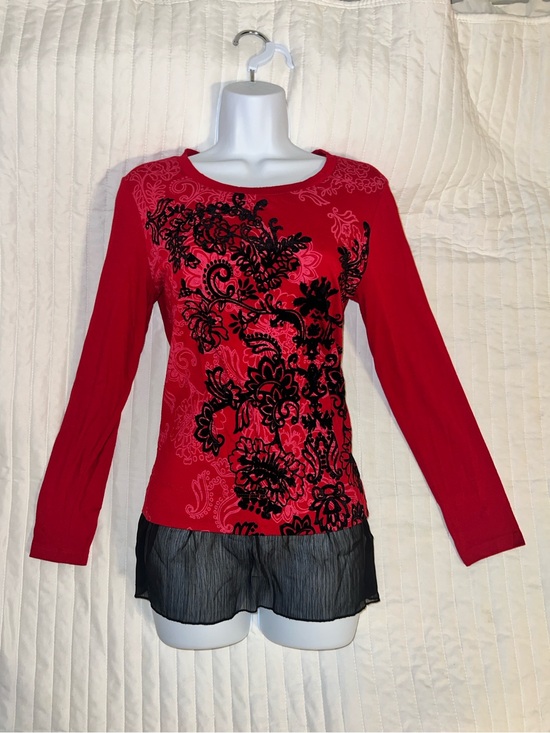 Style & Co. Tops - Style & Co. Red y2k grunge Long-Sleeve Floral Scroll Print Top